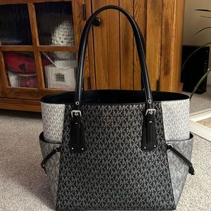Michael Kohr’s East West Yoyager Tote - black/gray - super gently used